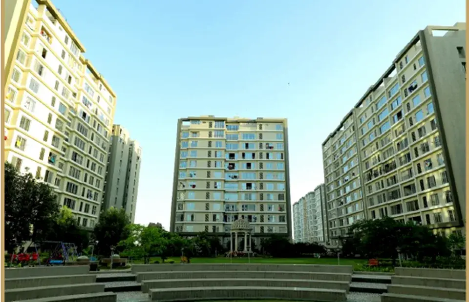Punyabhoomi visual